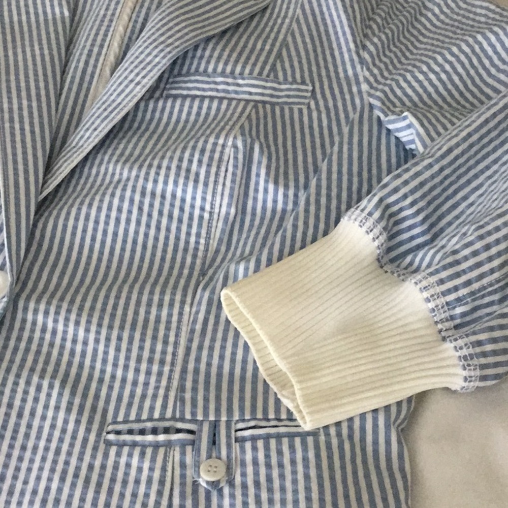 Jacket - Picture 5 of 5